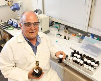 UTEP Professor is Campus' 1st National Academy of Inventors Fellow