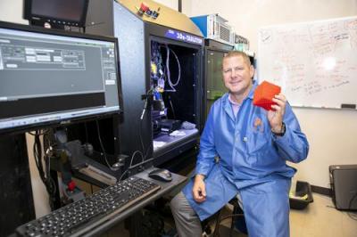 UTEP Professor Awarded $100K Grant to Develop Fast Electromagnetic Simulation Algorithms